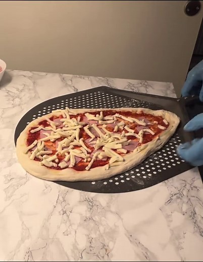 Delicious Napoletana Pizza Recipe