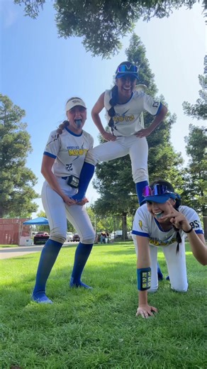 onto game 6 😏 @𝒜𝓁ℯ𝒶𝒽❦ @taylorrrrr 🪸 softball #fyp #travel #trending