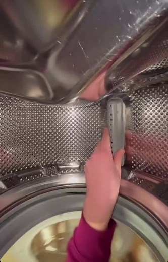 Washing Machine Mishap: Washing iPhone 14 by Accident