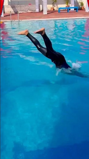 Stop Bending Knees While Diving #shorts #swim #dive