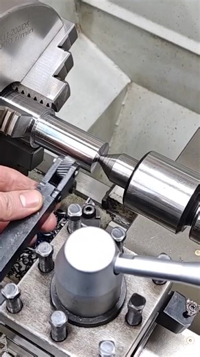 Understanding Knurling in Lathe Machines