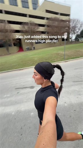 If u want the ultimate runners high playlist just head to my 🔗##applemusic##runnershigh##runplaylist