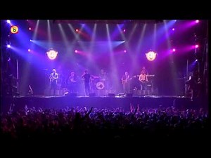 Guus Meeuwis - 't Dondert en het Bliksemt live @ Paaspop 2011
