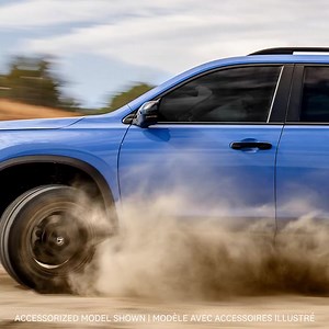 Rugged good looks or epic off-road capabilities – what caught your attention? Take a peek at the 2024 Pilot TrailSport 👀 --- Allure robuste ou performance tout terrain exceptionnelle - qu'est-ce qui a attiré votre attention? Jetez un coup d'œil au Pilot TrailSport 2024 👀 #HondaCanada #HondaPilot | Honda Canada