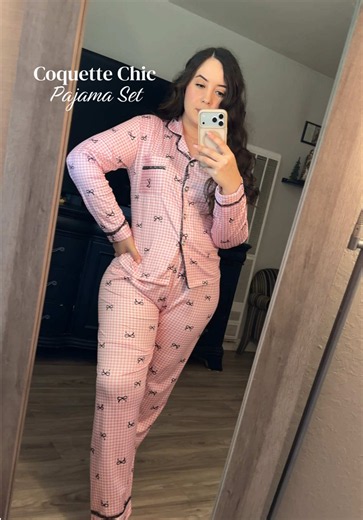 Pijama coquette: pijama de tela suave y diseño precioso