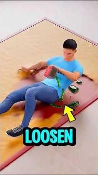 Stuck in a Glue Trap? Here’s the Survival Trick Everyone Gets Wrong!😨#survivaltips #trendingnow