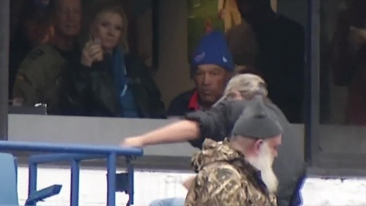 OJ Simpson is at the Dolphins/Bills game today | News 4 WIVB Buffalo