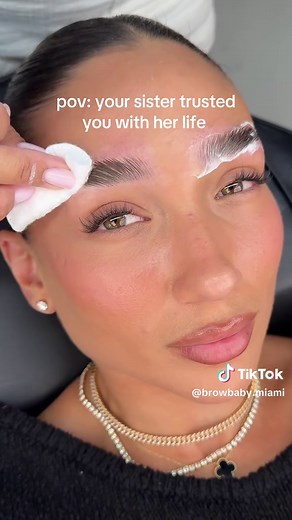 Soft-Arch Brow Lift for Angular Faces