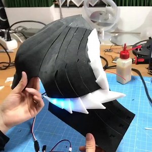 Light up Zinogre armor from Monster Hunter is in progress! So happy it works!!! Want to work with fancy LED stuff as well? Check out my latest book: www.kamuicosplay.com/books | Kamui Cosplay