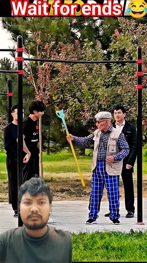 Body bilder prank reaction।😂#GreenScreenComedy#funny #comedy #prank #viral #trending