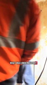 Help a girlie outtt I don’t know what to do with the stair walls😩🤷‍♀️ • #houserenovation #helpme #whatdoido #diy #girls | Polly’s Renovation & Design