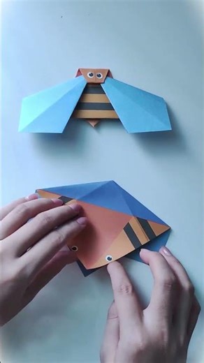 Tiny Bee in 30s #origami #relaxing