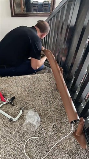 Handicare FreeCurve Curved Rail Assembly Timelapse – Columbus OH Install | HomePro Mobility