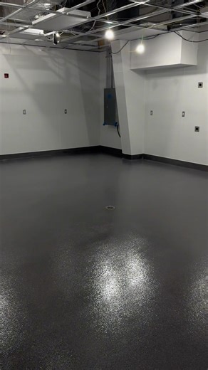 Most Epoxy Floors Fail Because of This 👇🏻