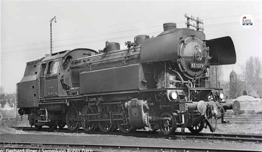 piko的ho比例expert级BR83蒸汽火车模型开箱视频搬运～铁道鐵道鉄道轨道交通火车迷Steamlocomotive水柜式机车～十六番火车头railfan