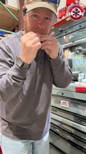 Burst Explanding Black Dental Floss #floss #flossing #flosser #burstdentalfloss #teeth