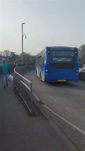 Metrobus Enviro 200 MMC