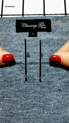 Fix Lose Neckline in Second #shorts