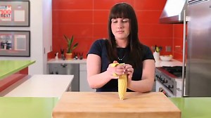 Watch Chef'n PalmZipper Hand-Held Corn Kernel Remover on Amazon Live