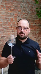 Say goodbye to clunky wine glasses! Introducing our Ultra-Light, Ultra-Thin, Hand-Blown Stemware. Experience the perfect blend of elegance and durability. Get ready to elevate your wine nights! Shop Now → | Glasvin