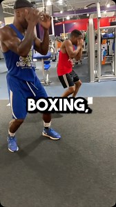 The Box Step for beginners in Boxing! Try this workout after your warm up or you can use it as your warm up. Type HEAT & use the free footwork mini camp to add to your workouts! #instagood | Master Boxing