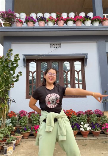 Dil Tuta Tuta - Bhojpuri Song & Dance