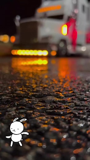 10K views · 530 reactions | Solamente un #freightliner #fld120 no mucho que ver aquí 路‍♂️ #fldife #freightlinertrucks | Fld life | Facebook