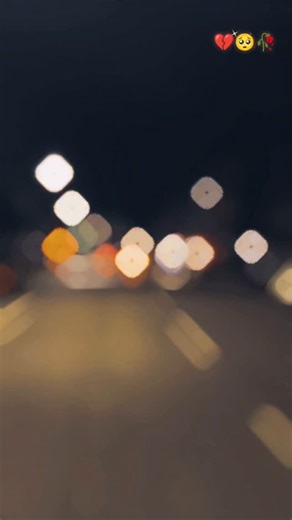 Ankit Nishad on Instagram: "अजीब लोग मिले मुझे मेरी जिंदगी में_💔😥🥀 . . . . . New Reel Caption👇🤩 . . . . . #long awaited msg. wanted to thank you from bottom of my heart for my wonderful mekeup u did for my wedding day..it was so netural.. subtle 😍✅ perfectly synced with lehnga..skin... It was just perfect!! For the engagement as well.. everything just fall in place...the hair.. makeup..want to thank you entire team for making me so beautiful that I only couldn't get of me😍#reels #viral#zi