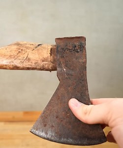 60K views · 958 reactions | I Restored This Awesome Hatchet 1900s #diy #axe #hatchet #restoration | MW Restoration | Facebook
