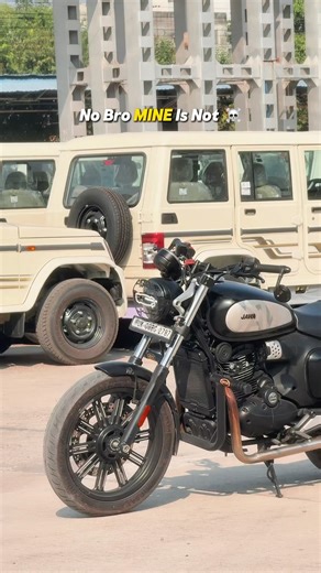 This jawa js different🥵🔥 #jawa42fj #modified #shorts