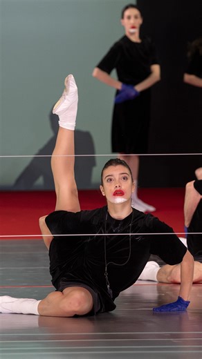 Envie de danse ? Le Ballet de l'Opéra de Lyon de retour sur scène en novembre ! À l’honneur : la créativité de l’incontournable chorégraphe @marlenemonteirofreitas, sur une bande-son de Nina Simone à Amy Winehouse. | Opéra de Lyon