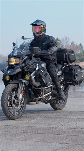 Rhinowalk Official Team on Instagram: "Every corner covered. A full Rhinowalk setup, ready to roll. #FullSetup #Rhinowalk #MotorcycleGear #ADVready #ridefullyequipped"