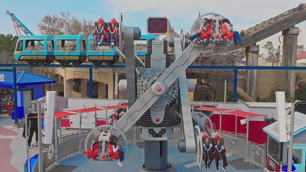 Six Flags previews newest 'super' DC-themed ride