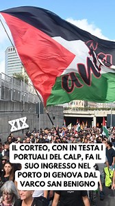 “500 mila persone in 65 città oggi si sono fermate - ha detto Francesco Staccioli del direttivo nazionale Usb - Tutto grazie a quello che si è iniziato in questa città. Oggi è solo l’inizio” 📲 Leggi l’articolo completo di @bibidoria e @ale.rouge81 al link in bio su @ilsecoloxix cliccando sulla sezione Genova, 📸foto di @_baloster_ | Il Secolo XIX