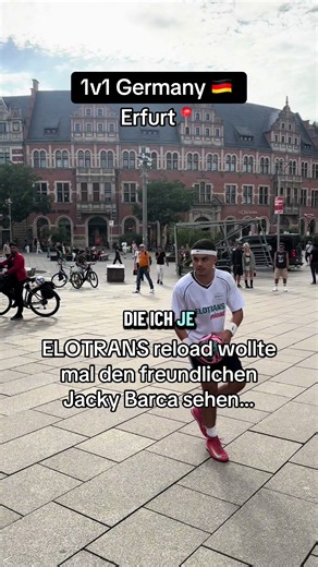 Anzeige | Ich kann im 1v1 auch auf die nette Tour auseinandernehmen kein problem 😈🤫 #erfurt #1vs1 #fussball #worldcup #jackybarca (Hinweis gemäß Art. 5 GG (Meinungs-, Kunst- und Satirefreiheit): Dieses Video dient ausschließlich der sportlichen Unterhaltung im Rahmen von Fußball-/Entertainmentcontent. Alle Beteiligten handeln freiwillig und mit gegenseitigem Einverständnis. Keine reale Gewalt- oder Missbrauchsdarstellung.)