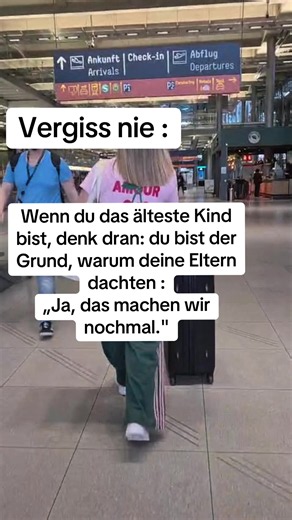 Das Los des ältesten von 4 Geschwistern. 😂 Als ältestes von vier Geschwistern… Ich war der Beweis, dass Kinder etwas Wunderschönes sind. Deshalb dachten meine Eltern wohl: „Eins reicht nicht – wir nehmen gleich noch drei dazu!“ 😂🙈#viral_video #fypp #foryourpage