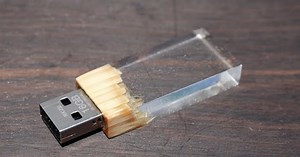 Comment personnaliser une clé USB en utilisant de la résine ?
