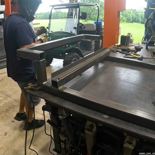 232K views · 2.4K reactions | CRAZY Build: Making a Mini Excavator GOLF CART Carrier #MetalWork #GolfCart #DIYBuilds #MiniExcavator | The Kelley's country life | Facebook