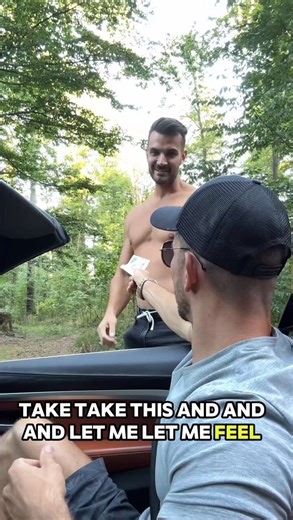 RT @MB_Blogger: Spoted handsome man by the street and decided to give him an offer to take him home ... https://t.co/XQuVz8K2FR
