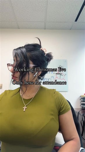 Drinking problem: energy drinks 🫠 #corporate #corporatelife #christmaseve #workingmom