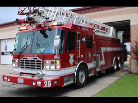 Engine 29 & Ladder 29 Responding [Houston Fire Department]
