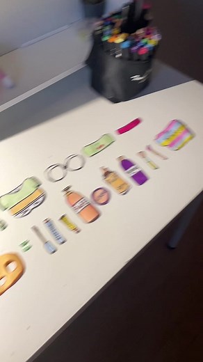 DIY Hello Kitty Paper Duck Accessories