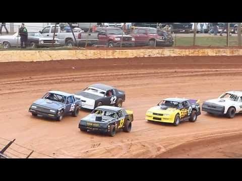 Dirt Track Racing 2/23/13 411 Motor Speedway Street Stock Heat - Sweetheart 52