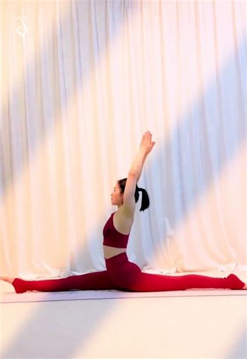 Split backbend#A good figure needs to be constantly shaped#Split backbend#Should Wu Changx