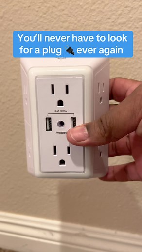 My favorite multi plug outlet and it’s easy to install 🙌🏼 #walloutlet #usb #usbc #outlet #powerplug #wallmount #surgeprotector #nightlight #multiplugoutlet