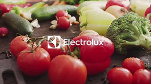 Save electricity with our NutriFresh™ Inverter Refrigerators! This innovative fridge can save up to 37% of energy while keeping your food constantly fresh! | Electrolux