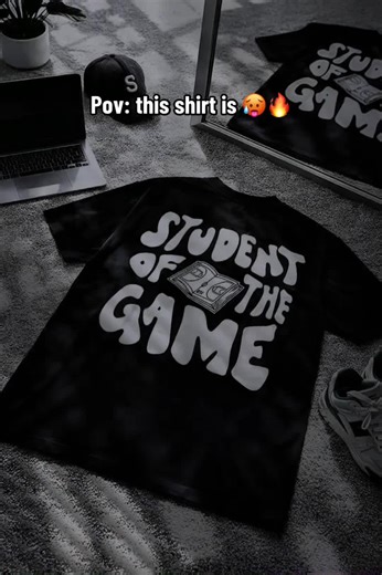 Stylish T-Shirt Ideas for Men: Outfit Inspiration