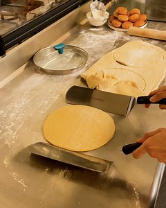 1.3M views · 3.6K reactions | Tarte beignet aux fraises ! C'est fraisement bon :) | Chefclub | Facebook