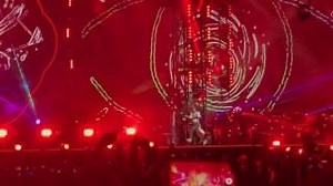 Coldplay - Something Just Like This (ft. The Chainsmokers)