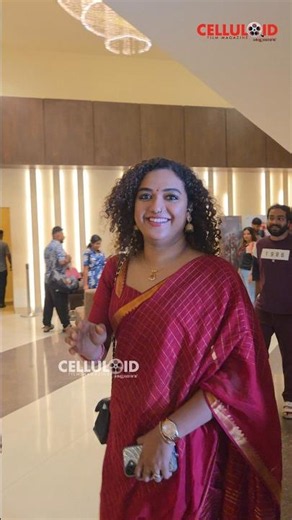 ആരാധകർക്കിടയിലൂടെ കയ്യും വീശിപ്പോകുന്ന മെറിൻ പറഞ്ഞ തഗ് മറുപടി കേട്ടോMerin